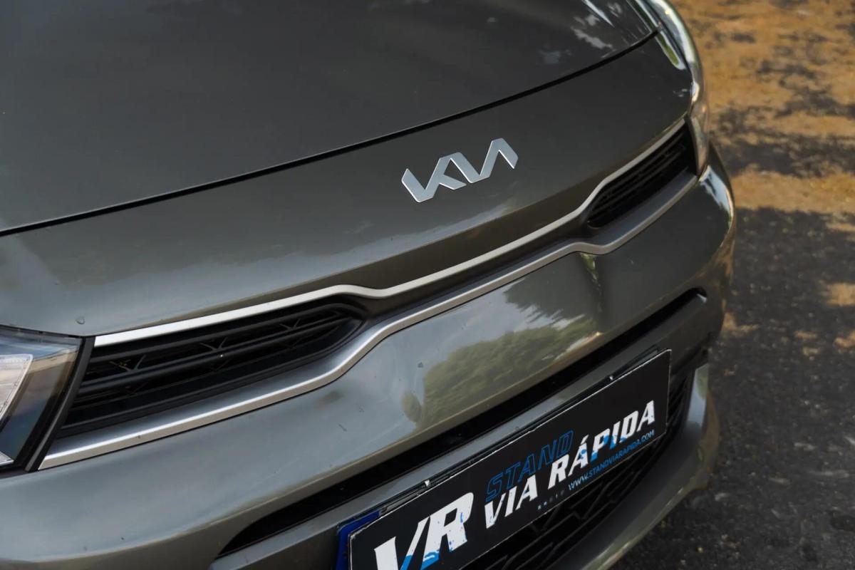kia-rio-2022-gasolina-998cc