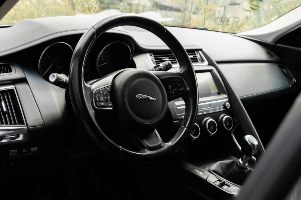 jaguar-e-pace-2018-diesel-1999cc