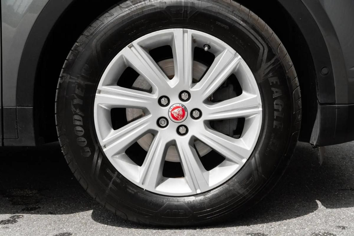 jaguar-e-pace-2018-diesel-1999cc