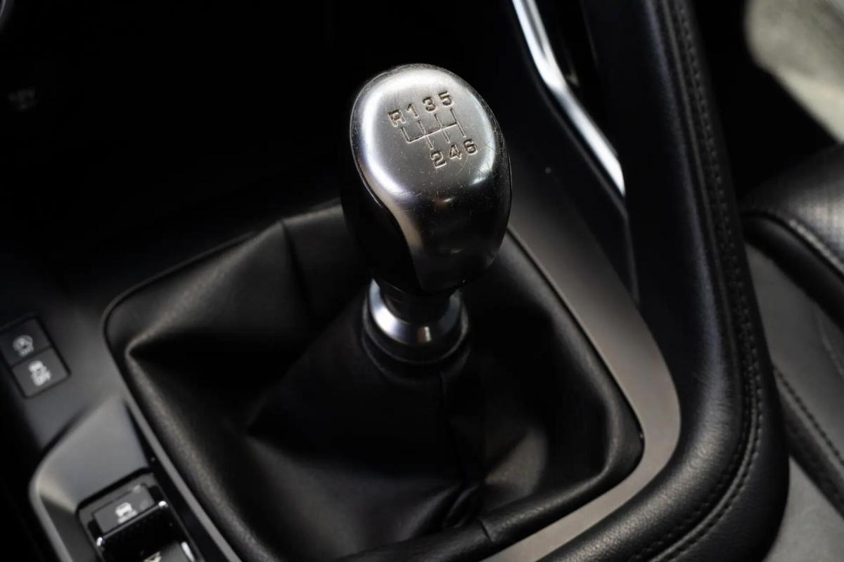jaguar-e-pace-2018-diesel-1999cc