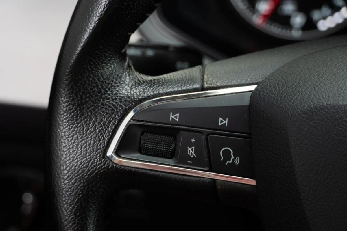 seat-ibiza-2021-gasolina-999cc