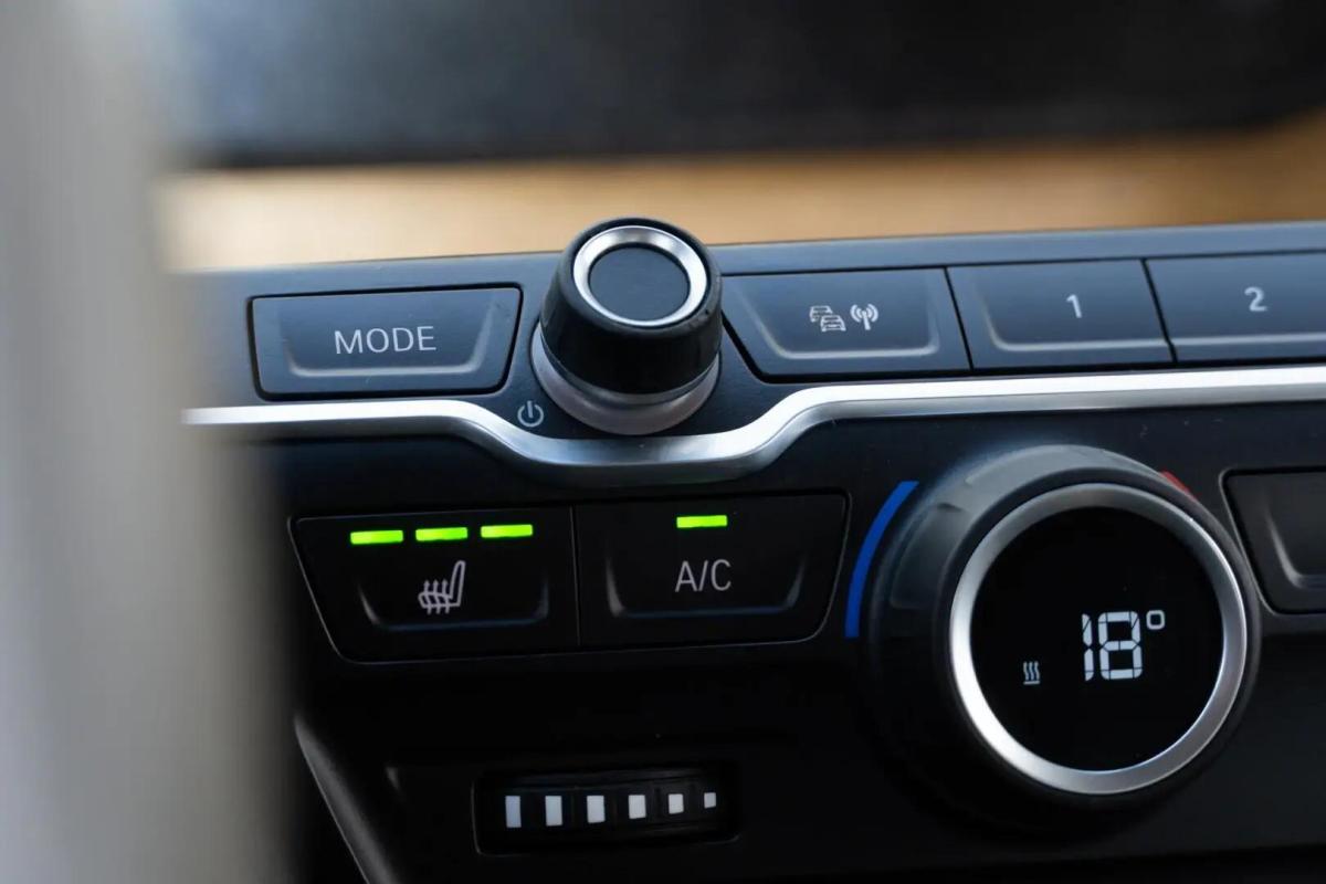 bmw-serie-i-i3-120-ah-2022-eletrico-0cc