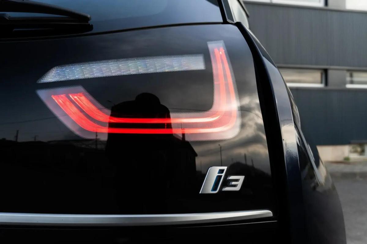 bmw-serie-i-i3-120-ah-2022-eletrico-0cc