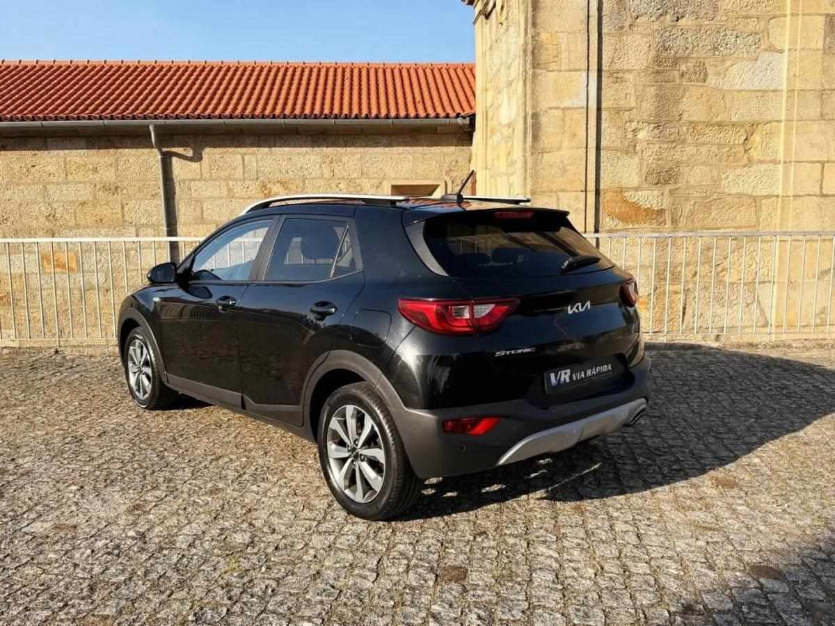 kia-stonic-2022-gasolina-1197cc