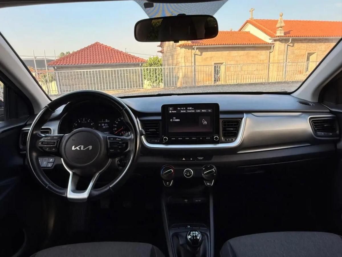 kia-stonic-2022-gasolina-1197cc