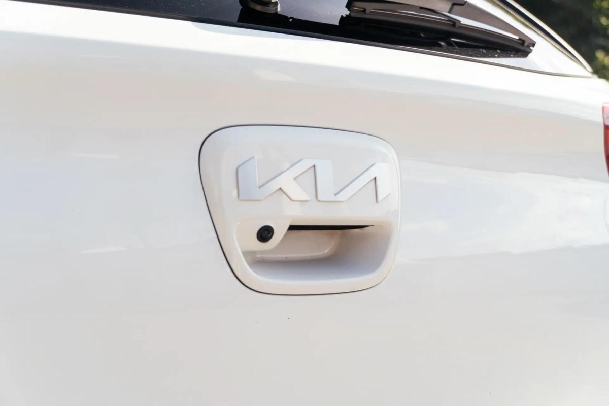 kia-rio-2022-gasolina-998cc