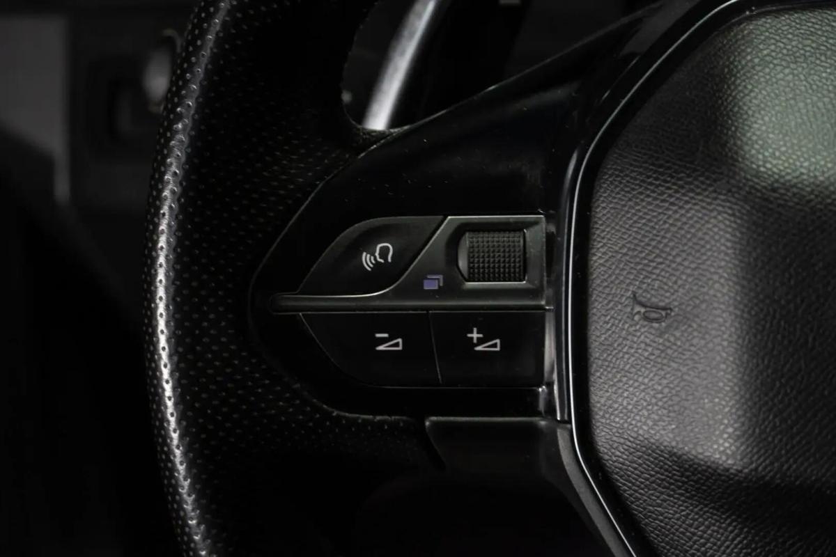 peugeot-3008-2019-diesel-1499cc