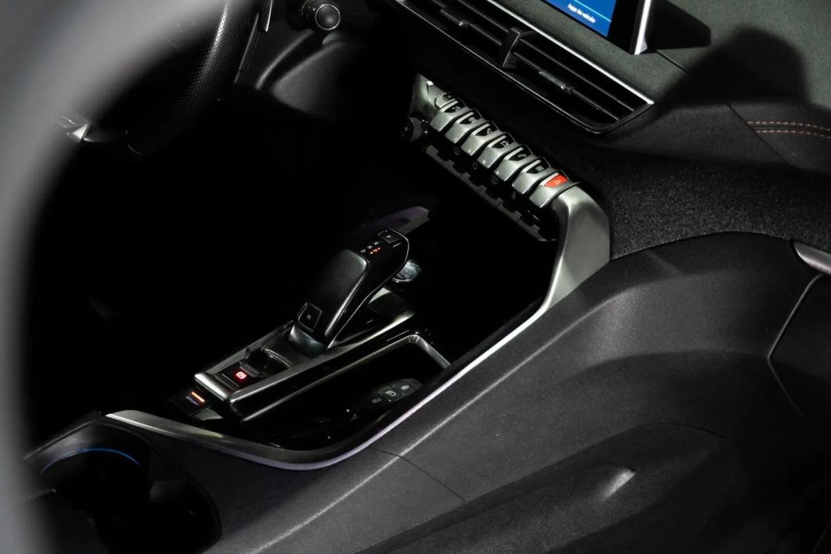 peugeot-3008-2019-diesel-1499cc