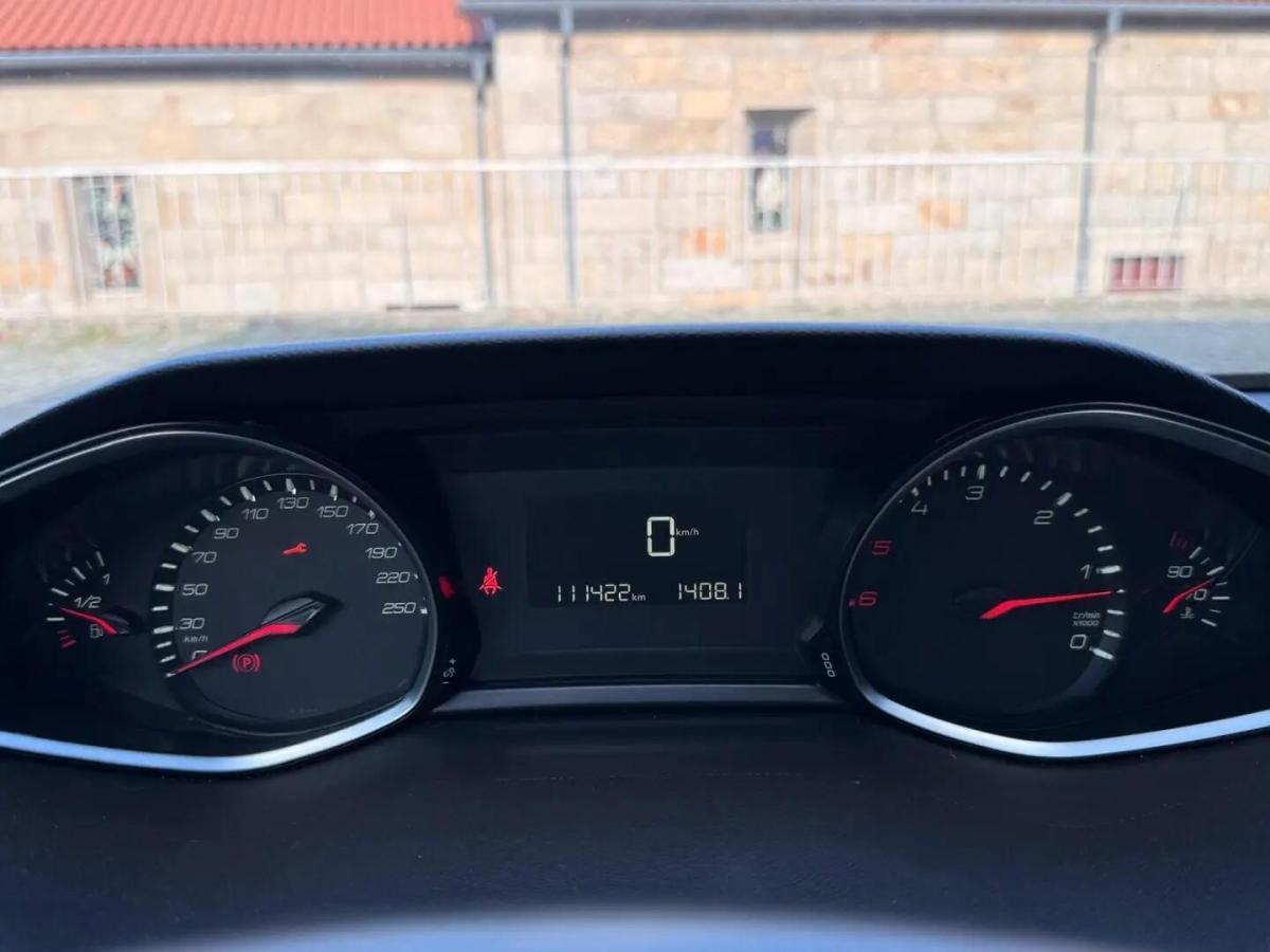 peugeot-308-sw-2020-diesel-1499cc