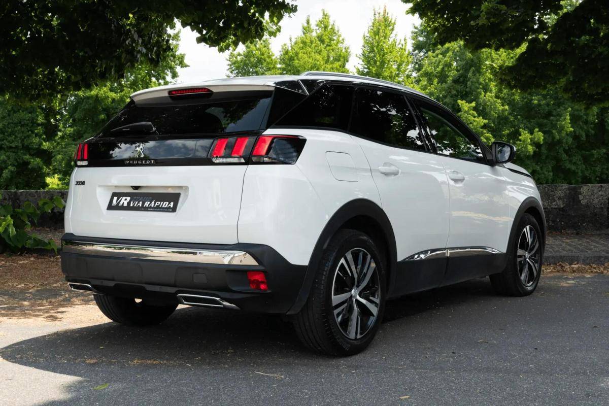 peugeot-3008-2019-diesel-1499cc