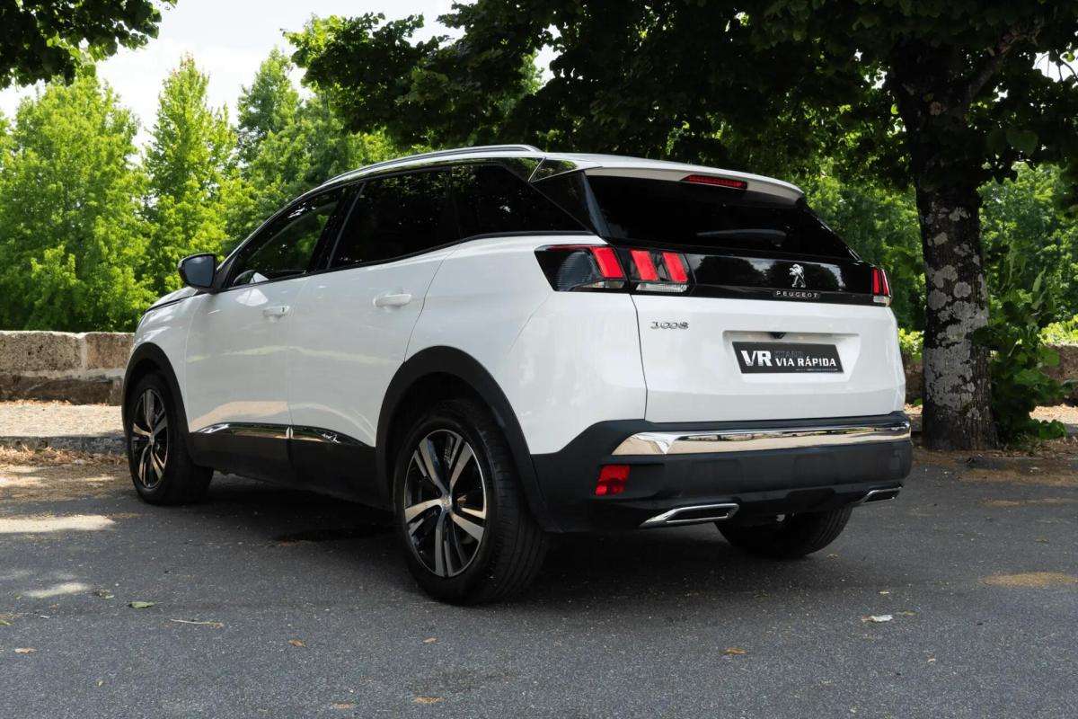 peugeot-3008-2019-diesel-1499cc