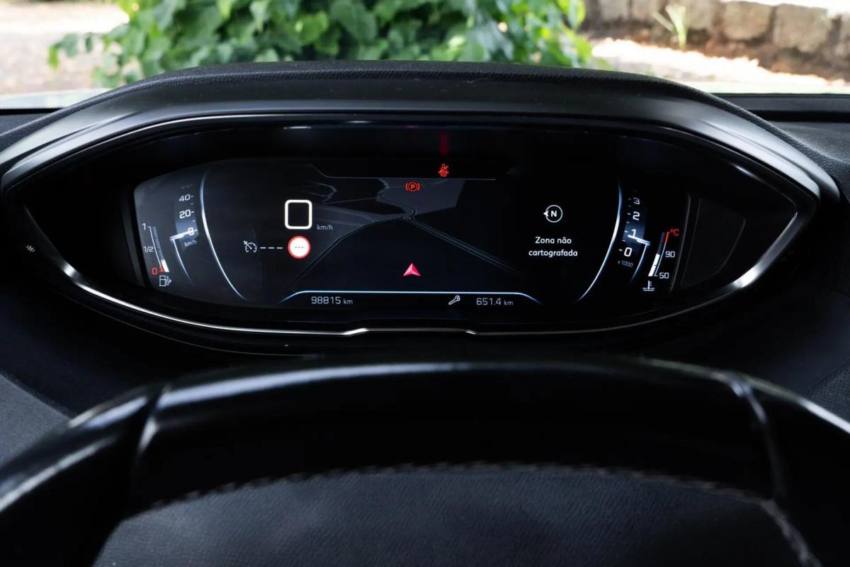 peugeot-3008-2019-diesel-1499cc
