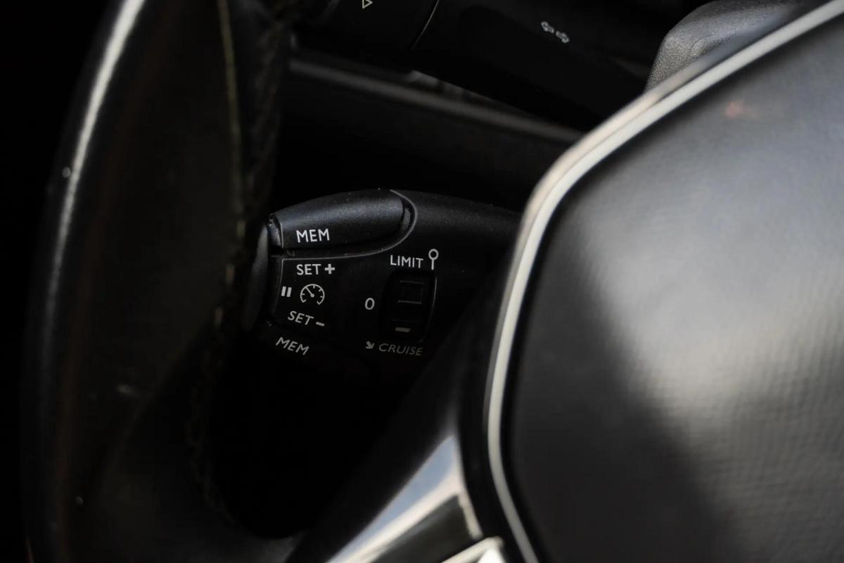 peugeot-3008-2019-diesel-1499cc