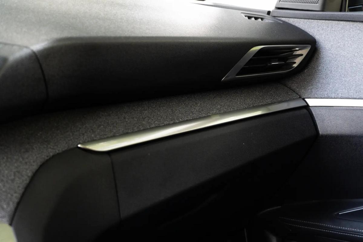 peugeot-3008-2019-diesel-1499cc