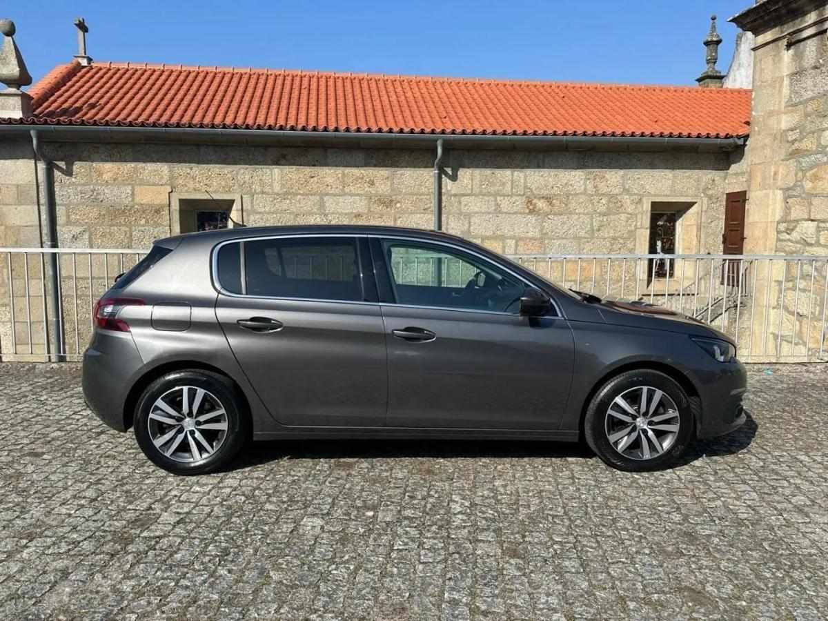 peugeot-308-2020-gasolina-1199cc