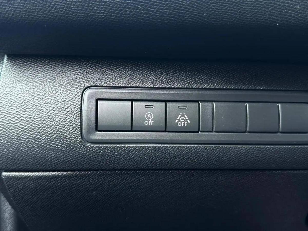 peugeot-308-2020-gasolina-1199cc