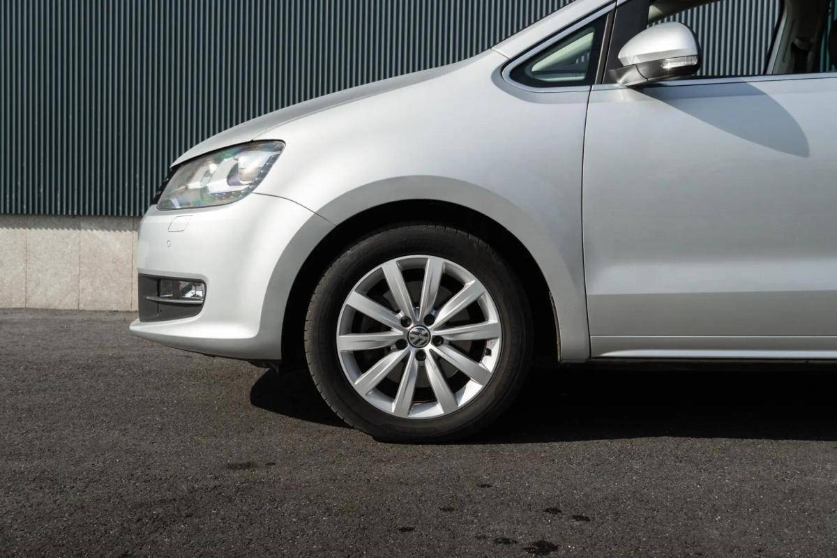 volkswagen-sharan-2019-diesel-1968cc