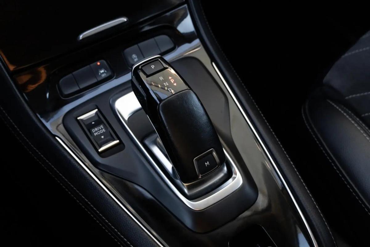 opel-grandland-2023-diesel-1499cc