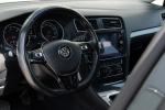 volkswagen-golf-2019-diesel-1598cc