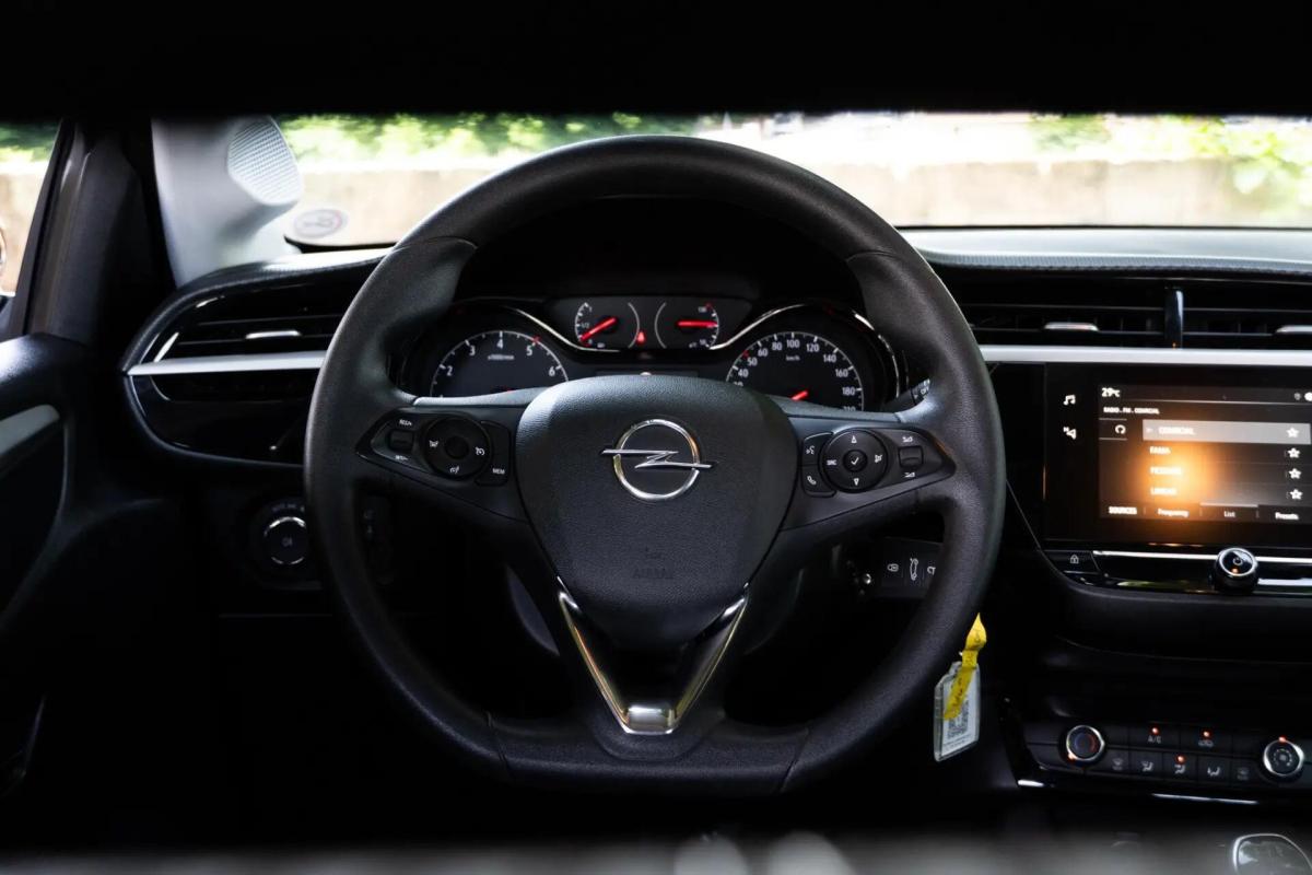 opel-corsa-2023-gasolina-1199cc