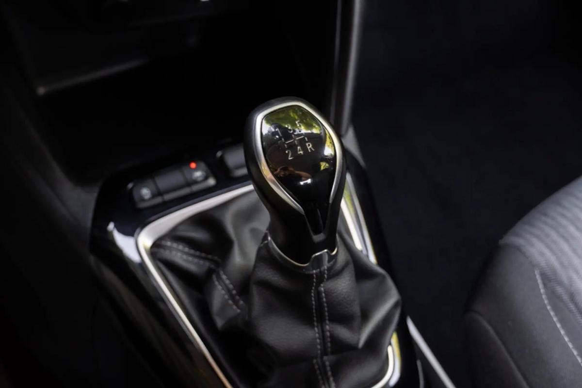 opel-corsa-2023-gasolina-1199cc