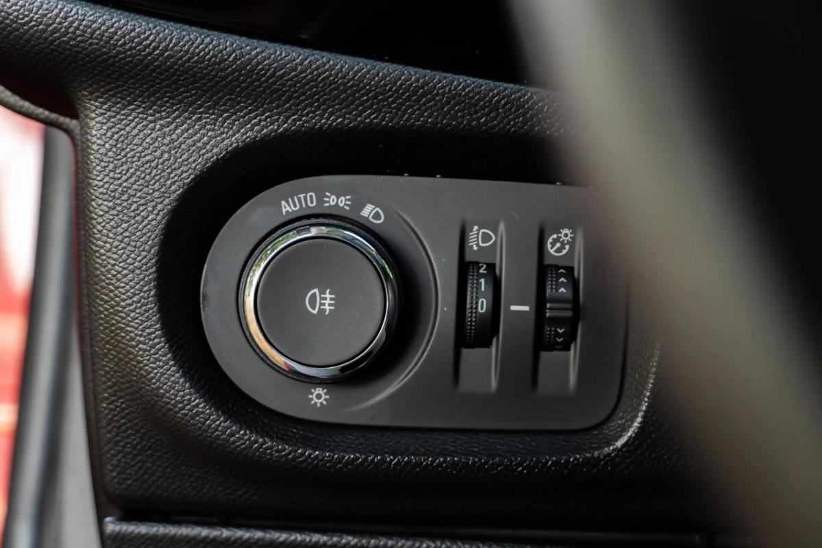 opel-corsa-2023-gasolina-1199cc