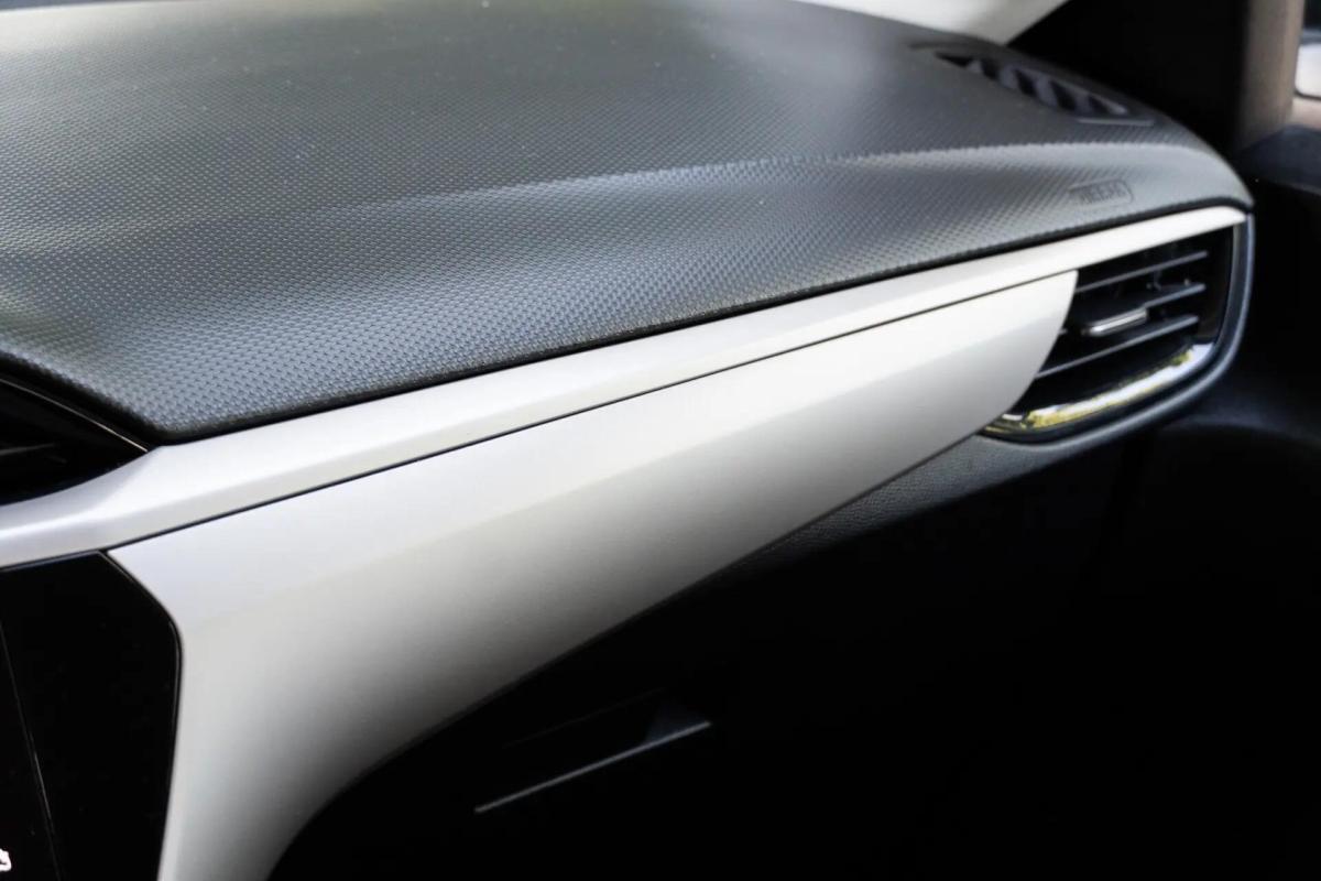 opel-corsa-2023-gasolina-1199cc