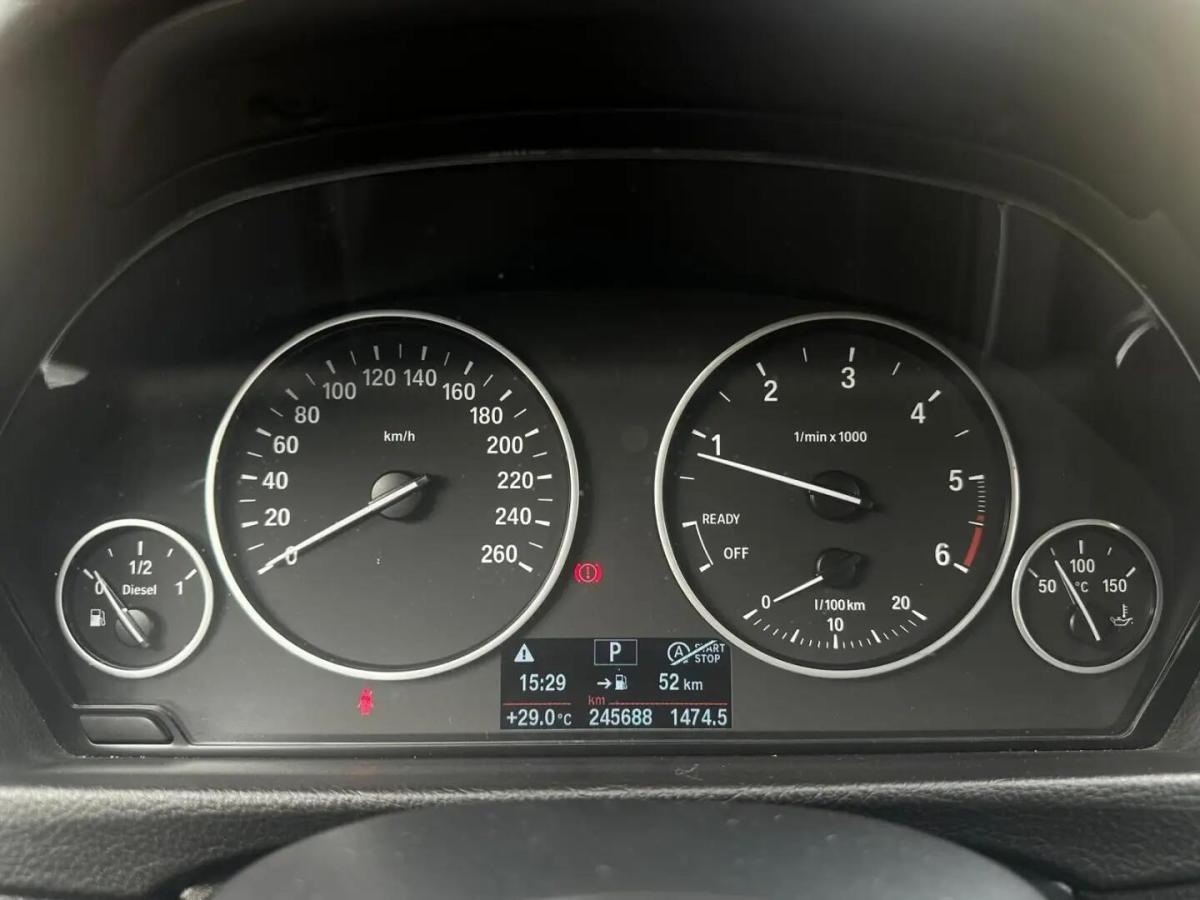 bmw-serie-3-325d-touring-2014-diesel-1995cc