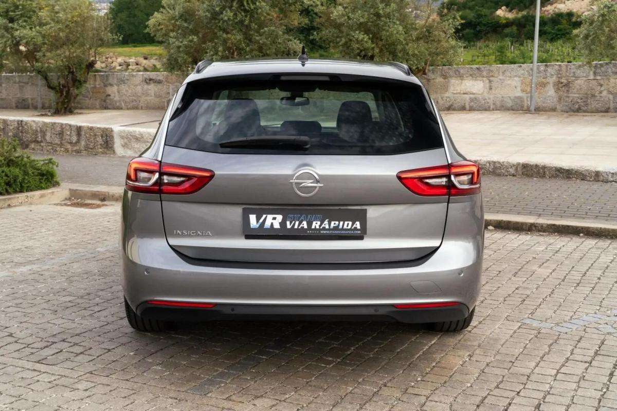 opel-insignia-sports-tourer-2019-diesel-1598cc