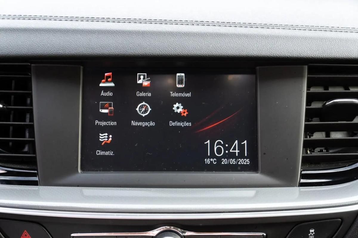 opel-insignia-sports-tourer-2019-diesel-1598cc