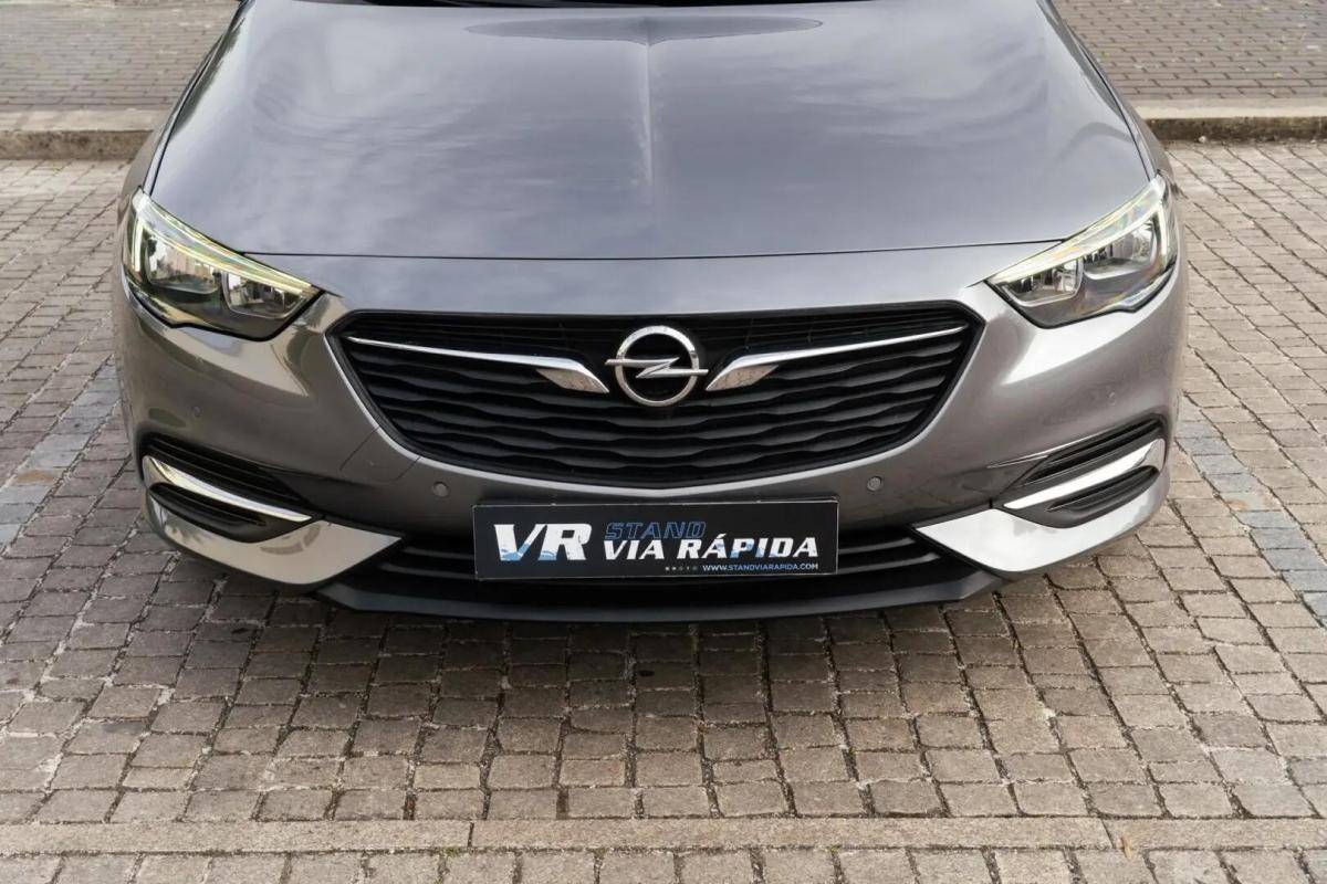 opel-insignia-sports-tourer-2019-diesel-1598cc