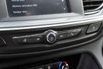opel-insignia-sports-tourer-2019-diesel-1598cc