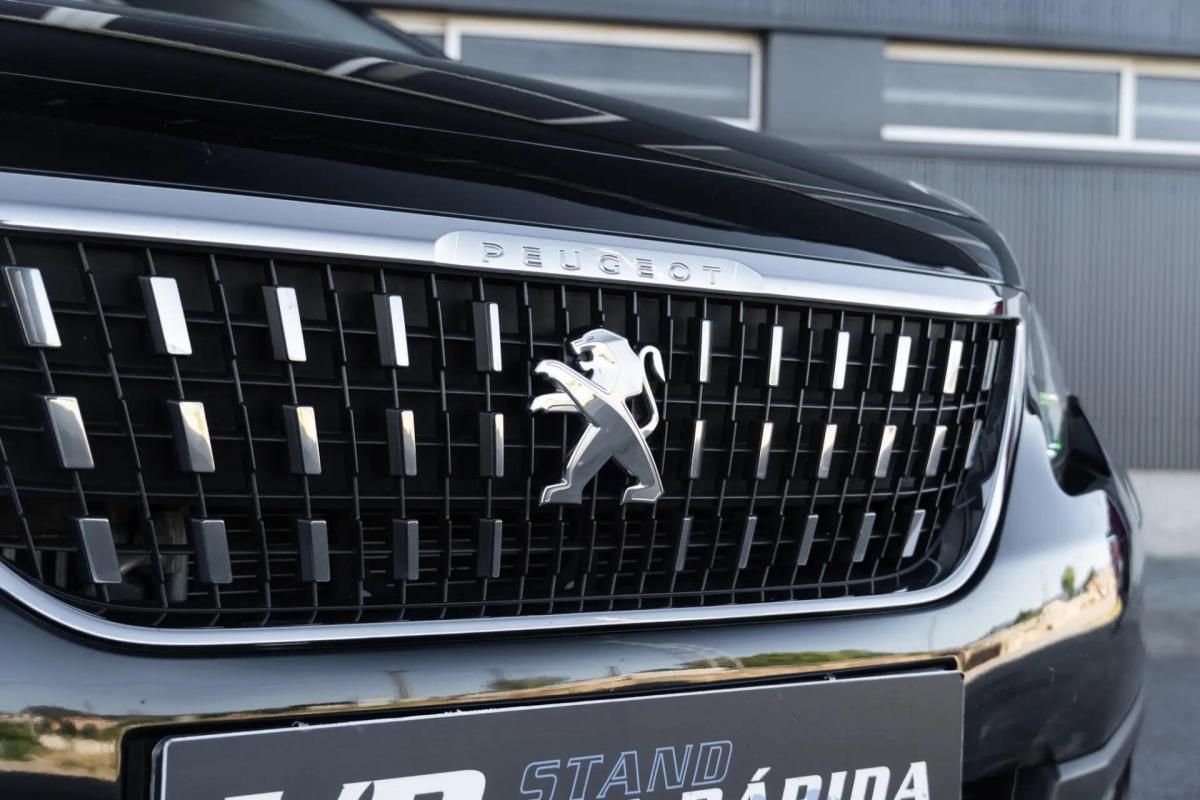 peugeot-2008-2019-gasolina-1199cc