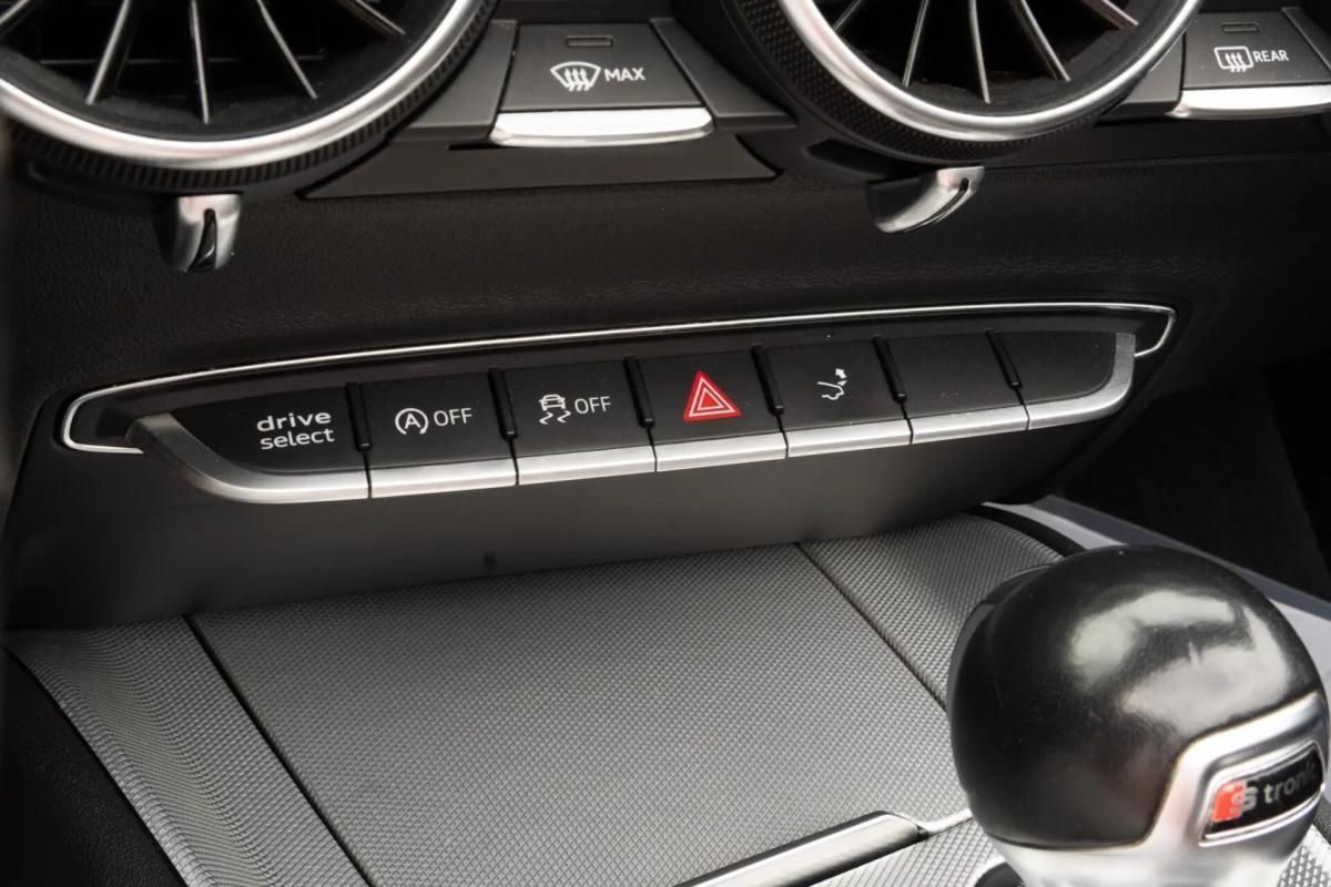 audi-tt-2017-gasolina-1798cc