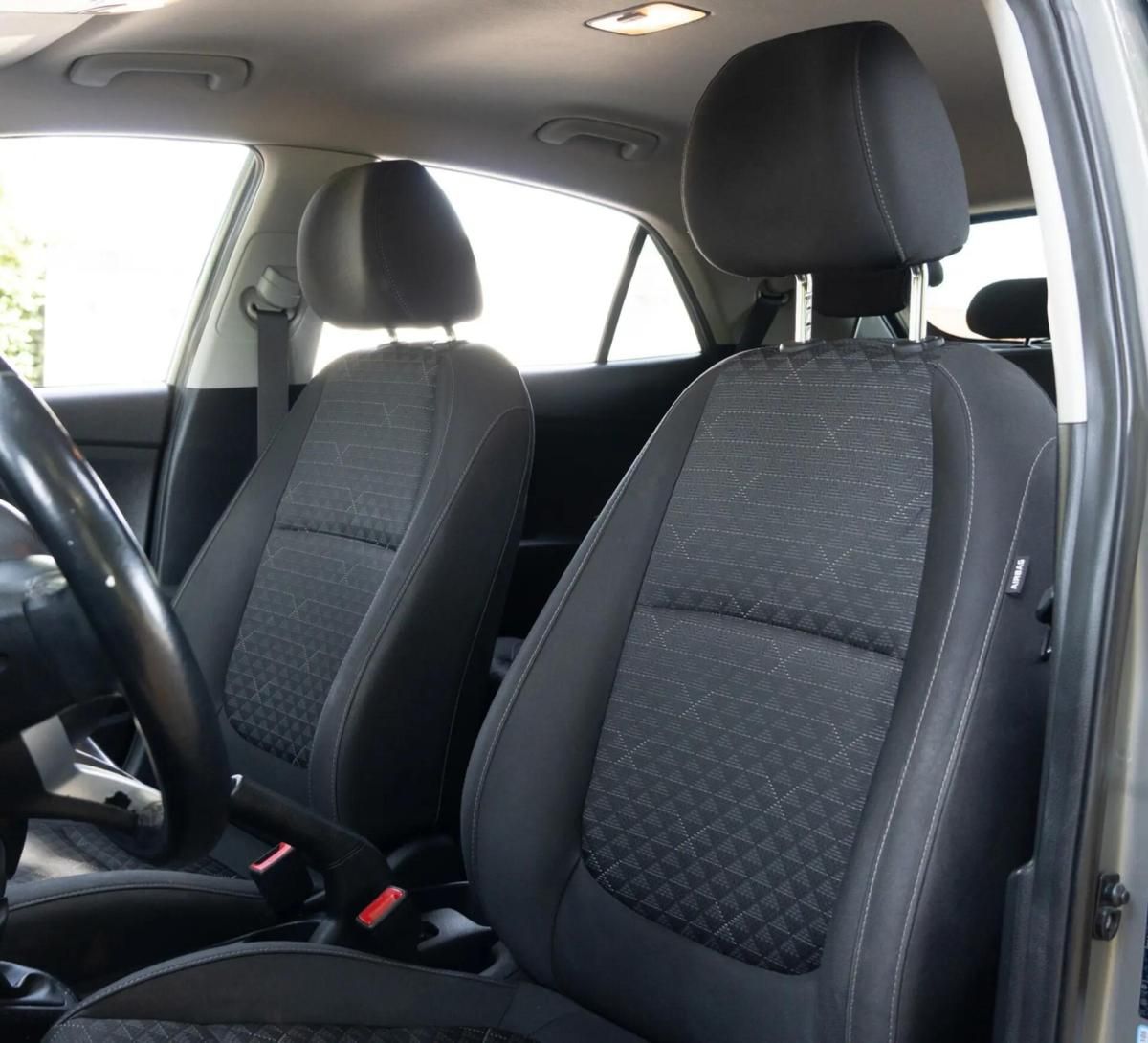 kia-rio-2022-gasolina-998cc