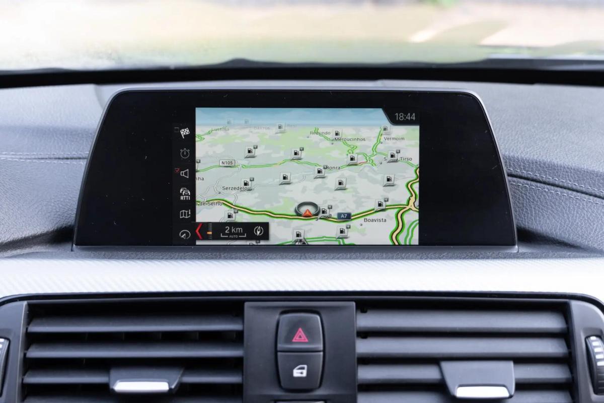 bmw-serie-3-318-d-touring-2018-diesel-1995cc