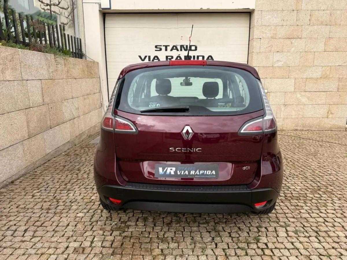 renault-scenic-2012-diesel-1461cc