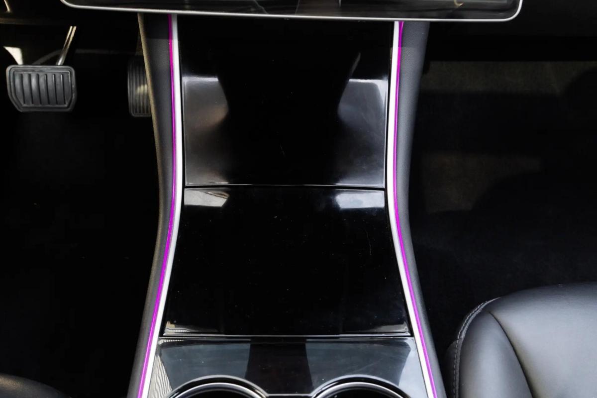 tesla-model-3-2019-eletrico-0cc