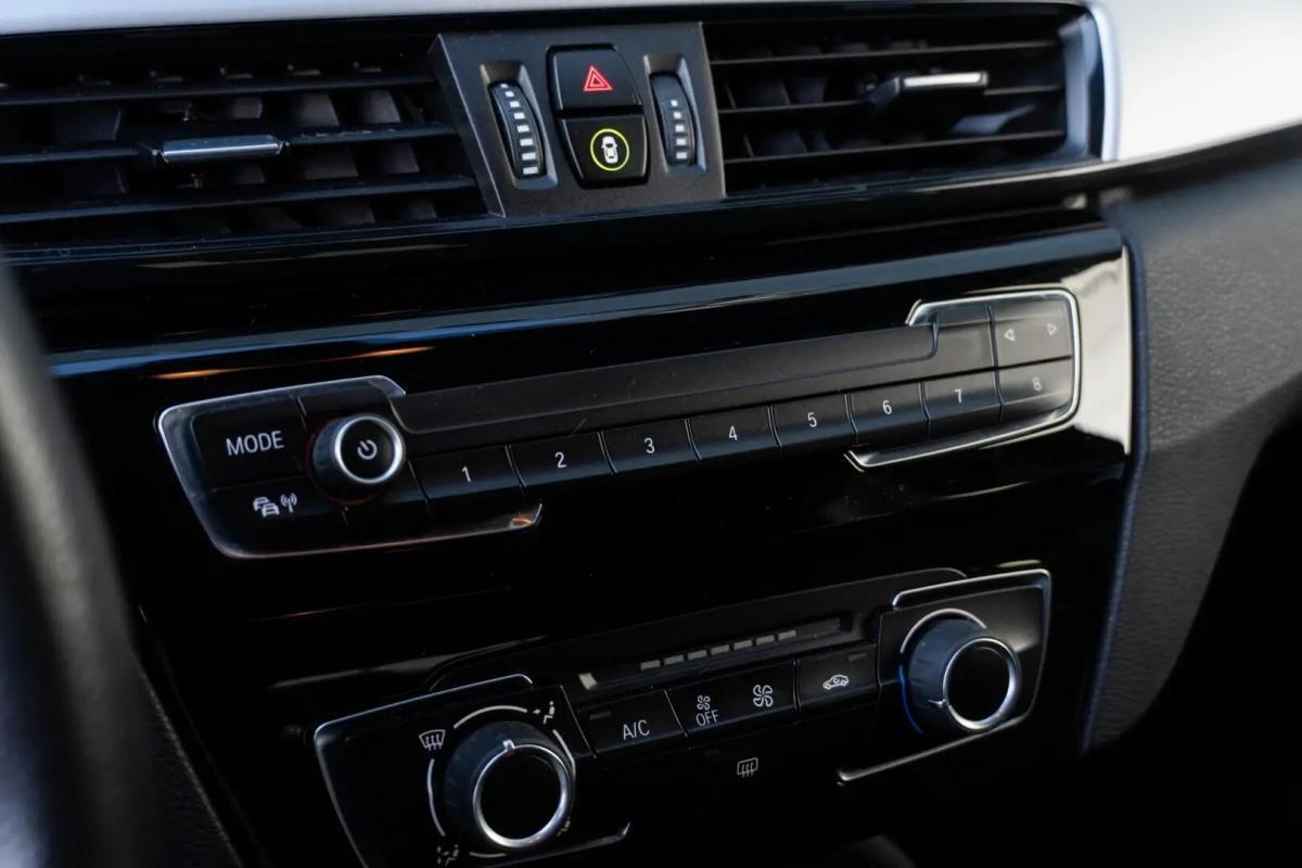 bmw-x1-sdrive18d-2018-diesel-1995cc