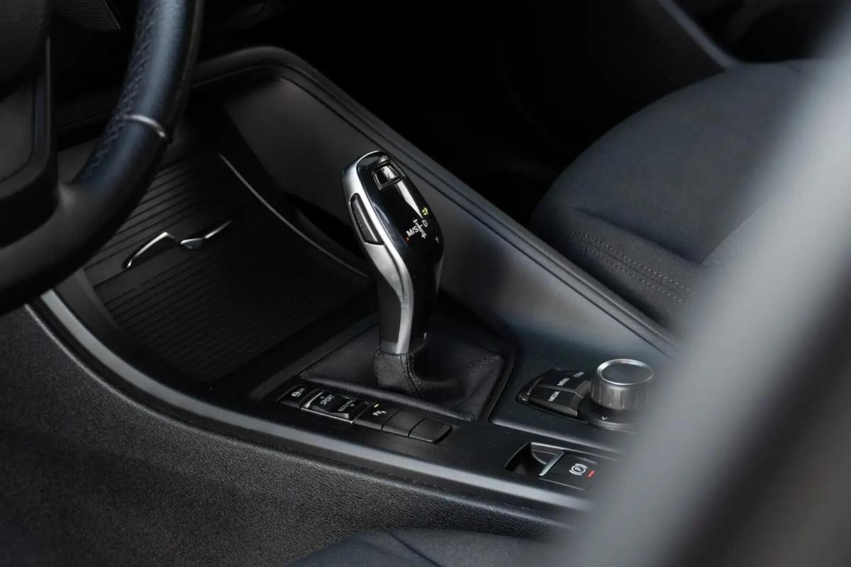 bmw-x1-sdrive18d-2018-diesel-1995cc
