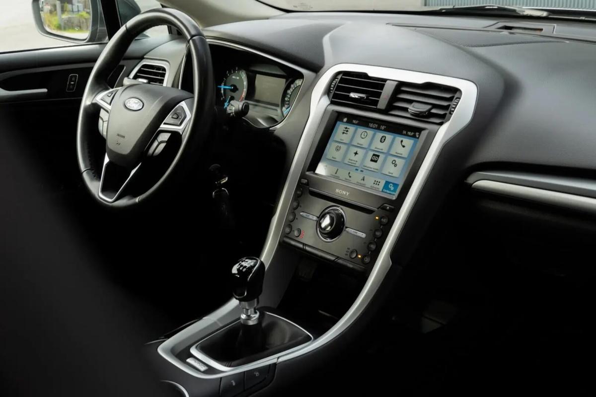 ford-mondeo-sw-2018-diesel-1499cc