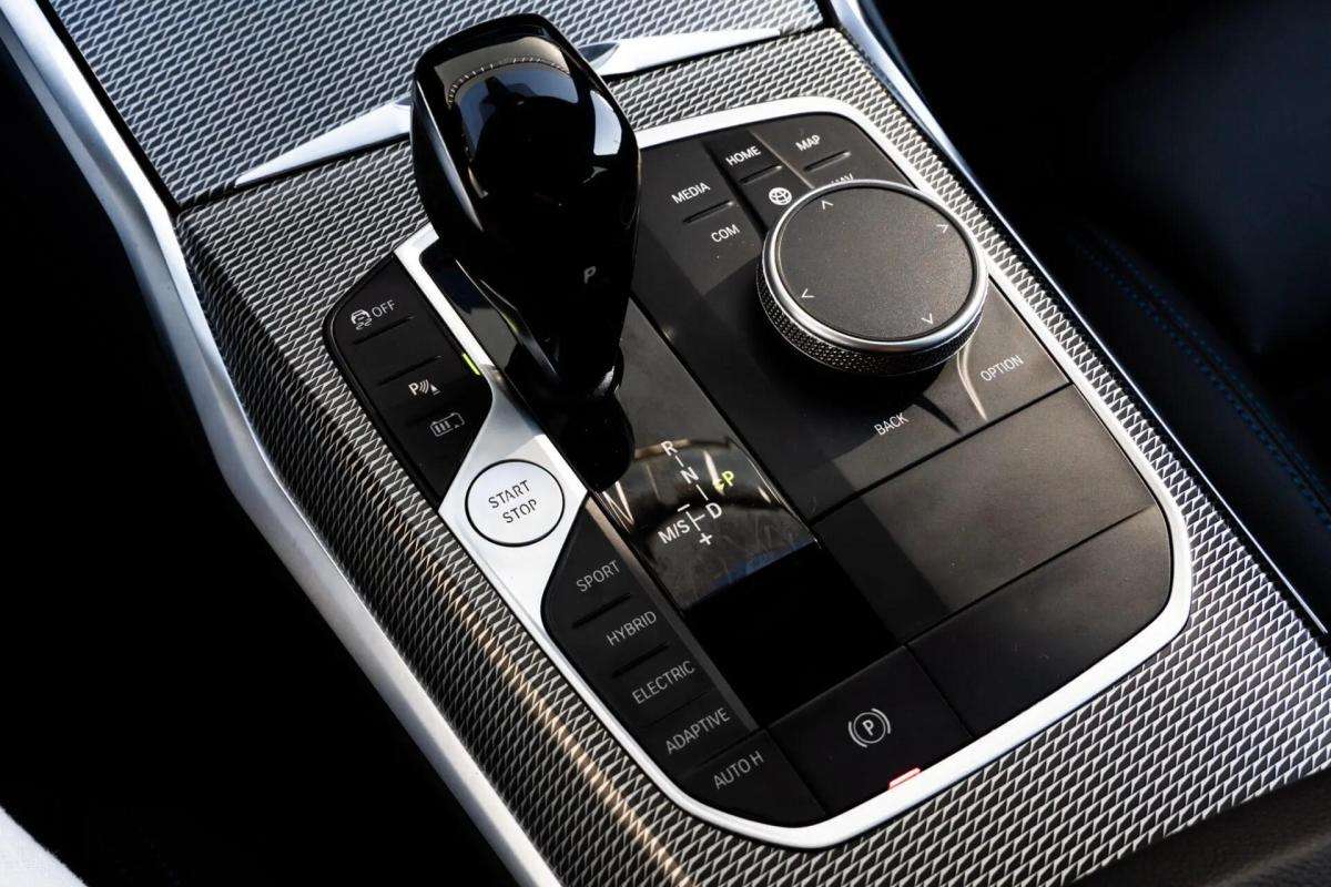 bmw-serie-3-2022-hibrido-a-gasolina-1998cc