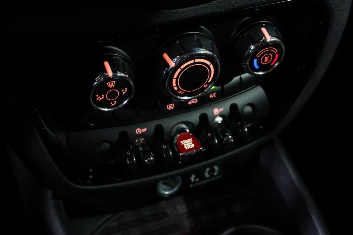 mini-clubman-2017-diesel-1496cc