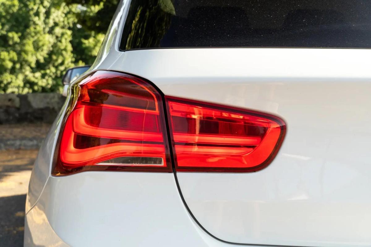 bmw-serie-1-116d-1-5-2018-diesel-1496cc