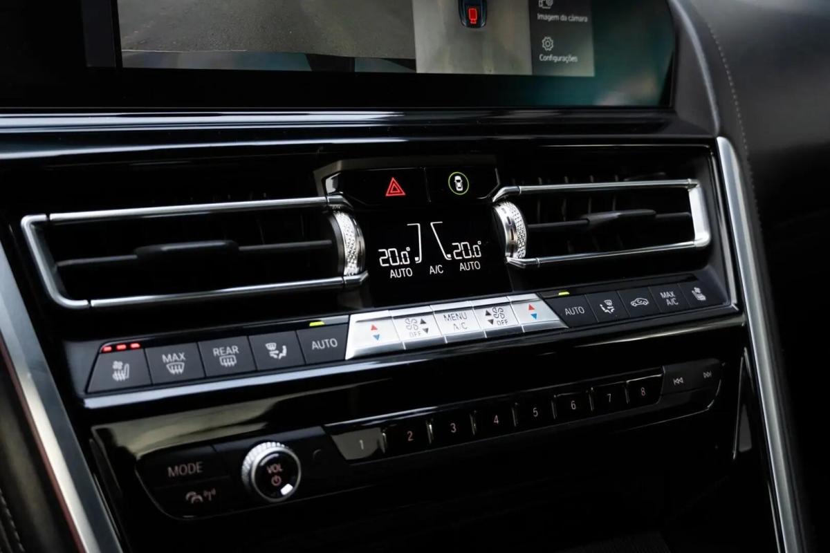 bmw-serie-8-2019-diesel-2993cc