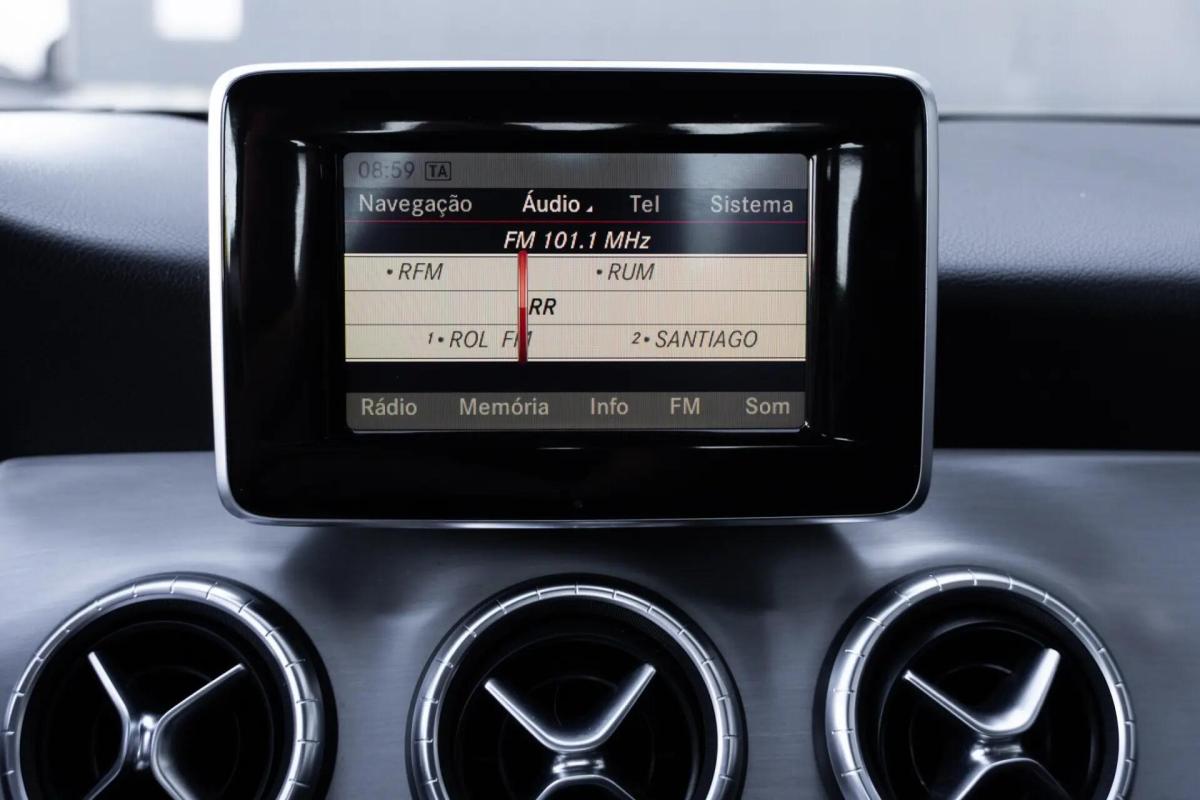 mercedes-benz-cla-220-cdi-2013-diesel-2143cc
