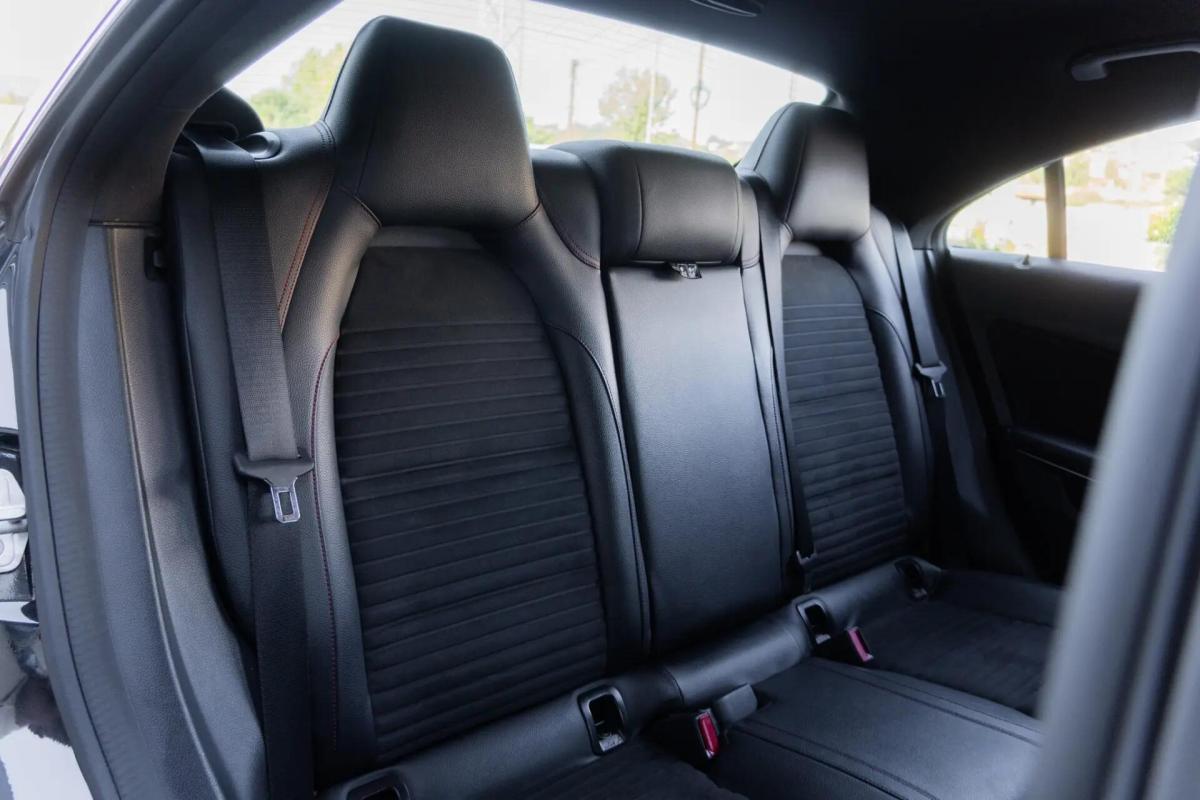 mercedes-benz-cla-220-cdi-2013-diesel-2143cc
