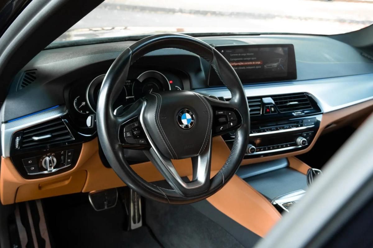 bmw-serie-5-530e-iperformance-sedan-2019-hibrido-a-gasolina-1998cc