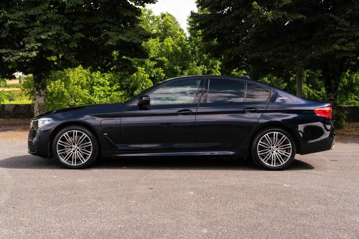 bmw-serie-5-530e-iperformance-sedan-2019-hibrido-a-gasolina-1998cc