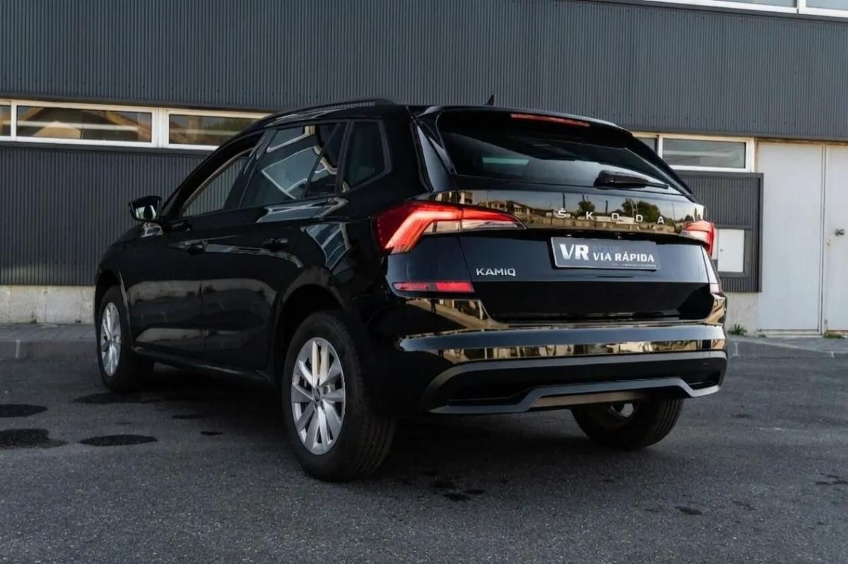 skoda-kamiq-2023-gasolina-999cc